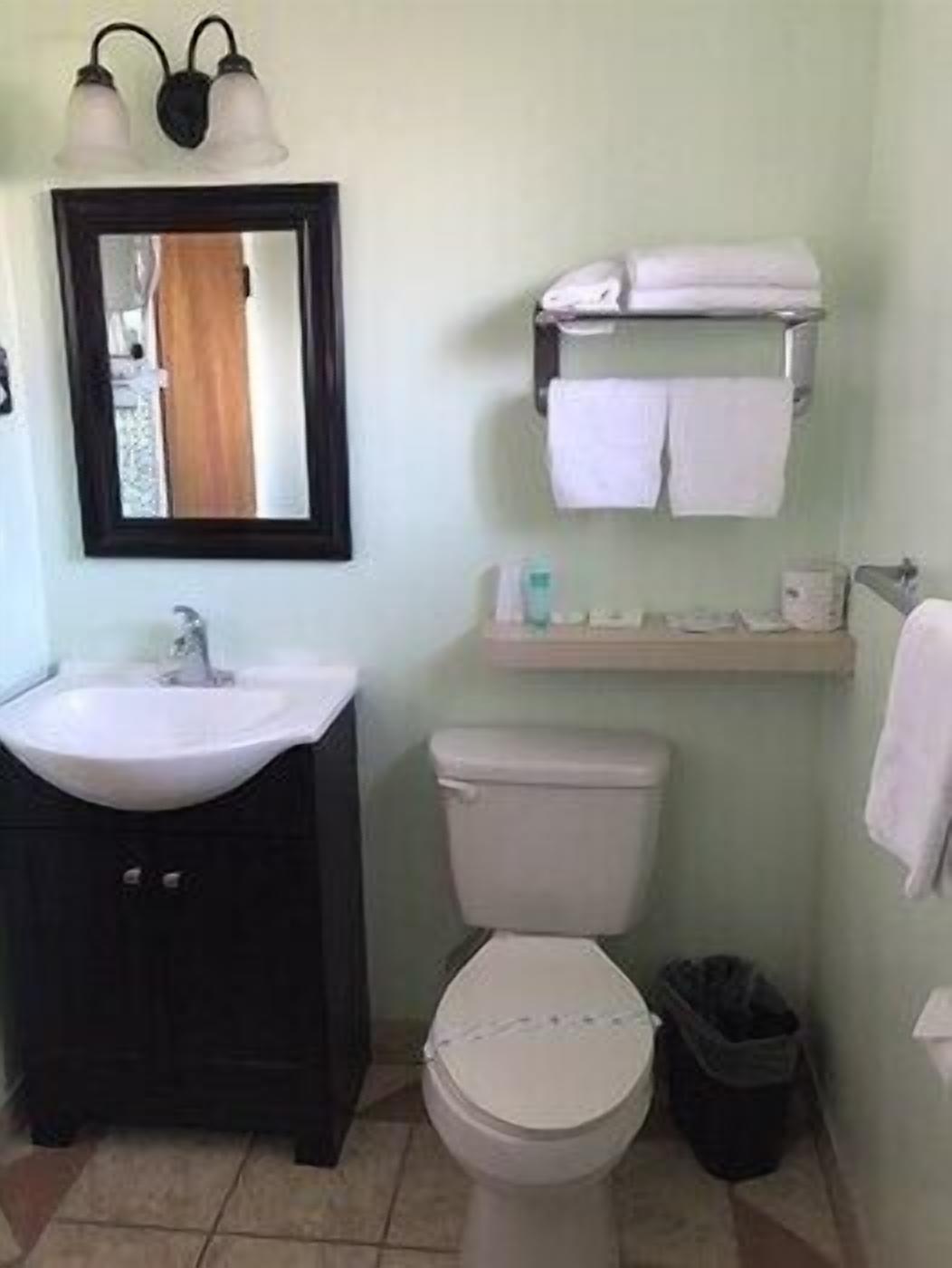 Baño | Secadora de cabello y toallas 