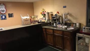Free continental breakfast