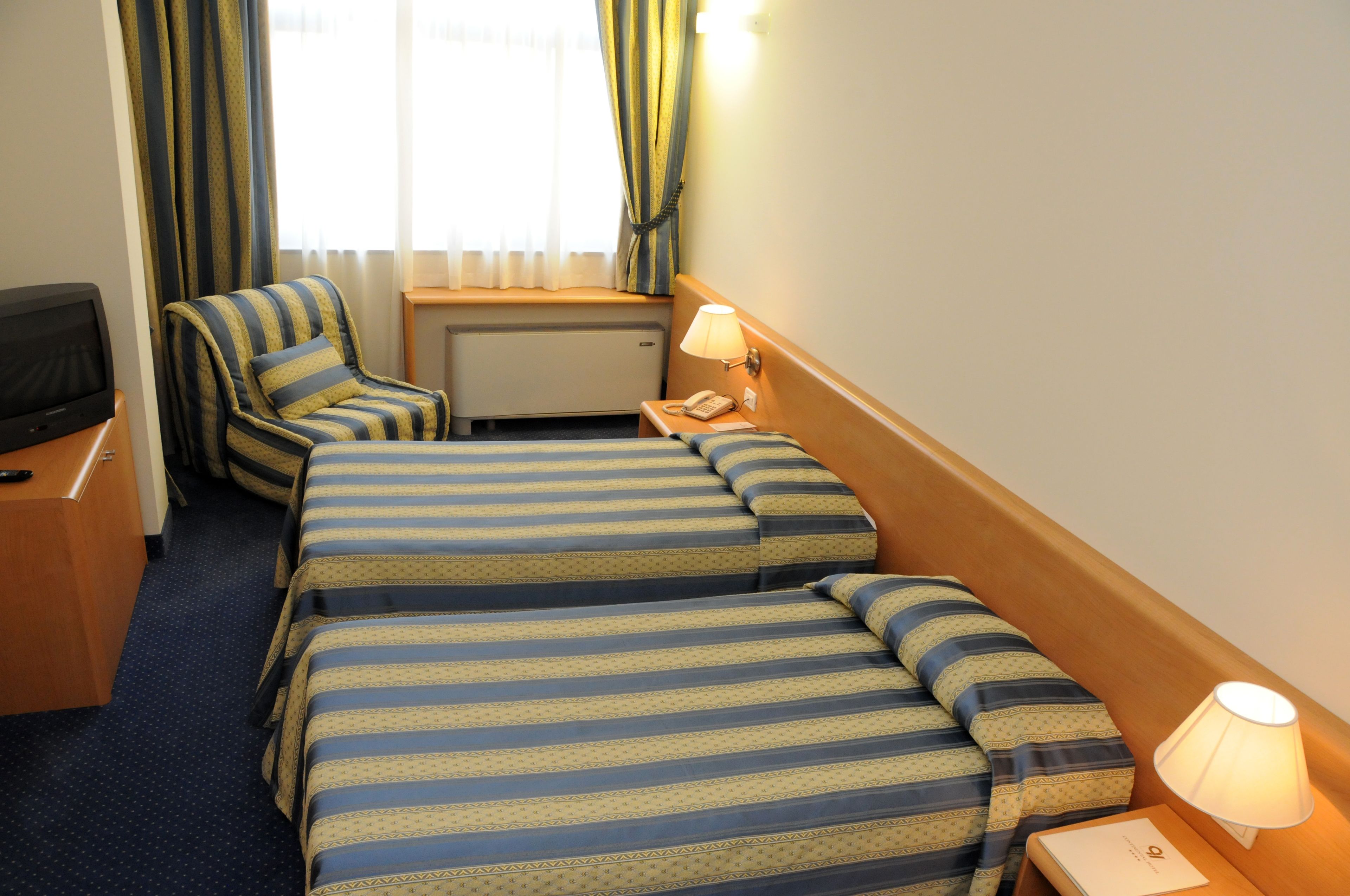 triple room | select comfort beds, minibar, in-room safe, individually furnished