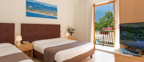 Minibar, coffre-fort, bureau, accĂšs au Wi-Fi (inclus)