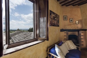 Apartment, 1 Bedroom (Murlo) | Living area