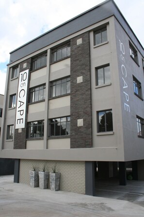 Front of property - 10 on Cape (Gqeberha (Port Elizabeth))