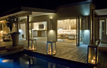 Exterior. Qambathi Mountain Lodge