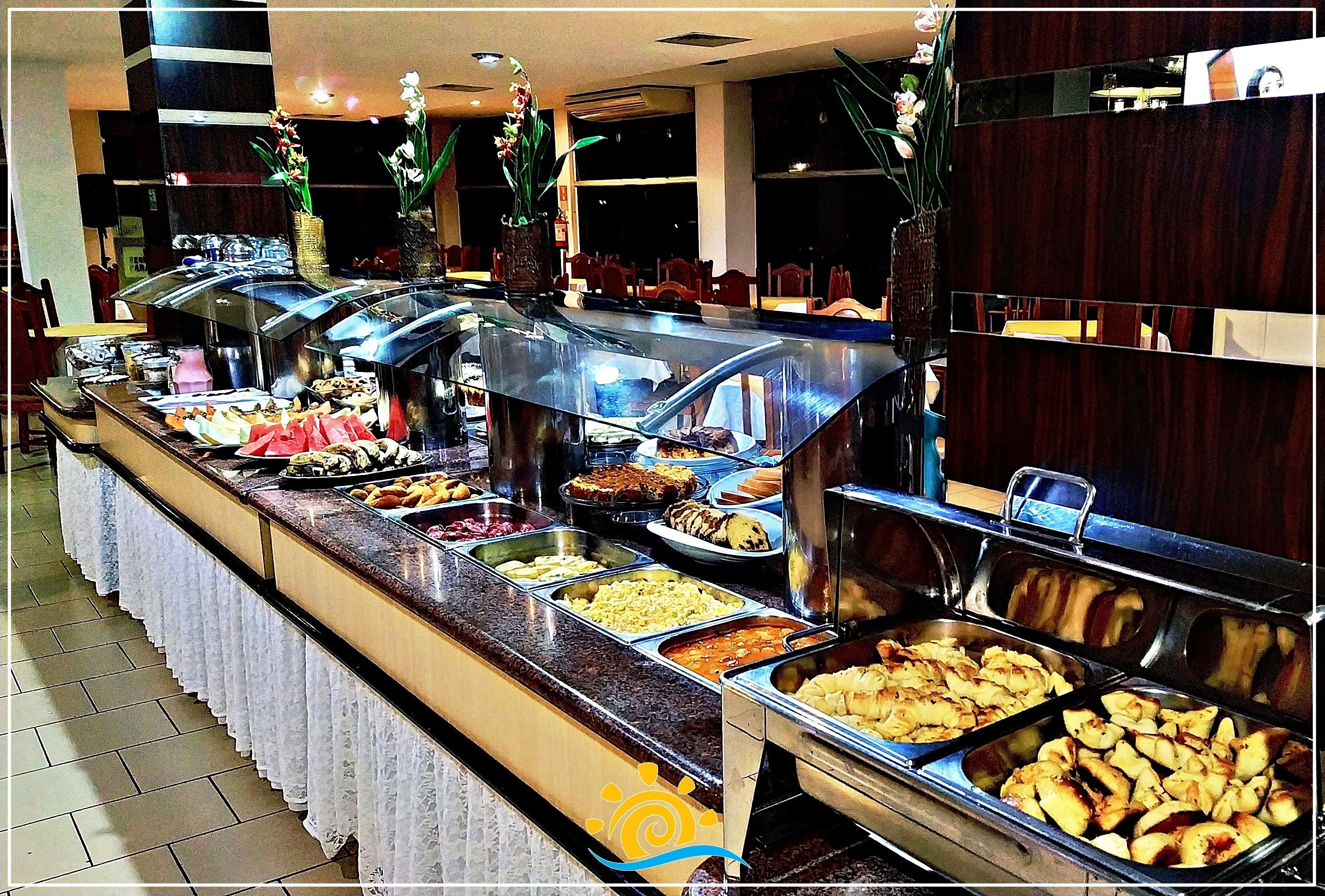 Free daily full breakfast 