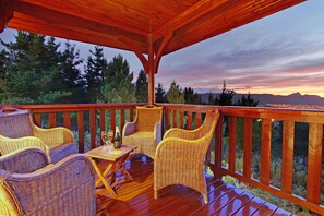 Comfort Cottage, Ocean View, Sea Facing (Ezantsi - Self Catering) | Balcony - Lalapanzi Lodge (Cape Town)