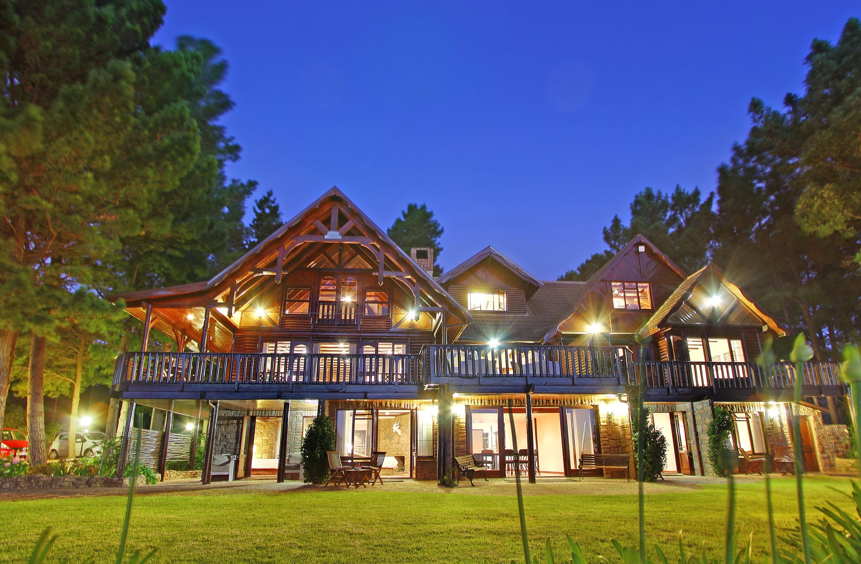 B&B Room | Front of property - evening/night