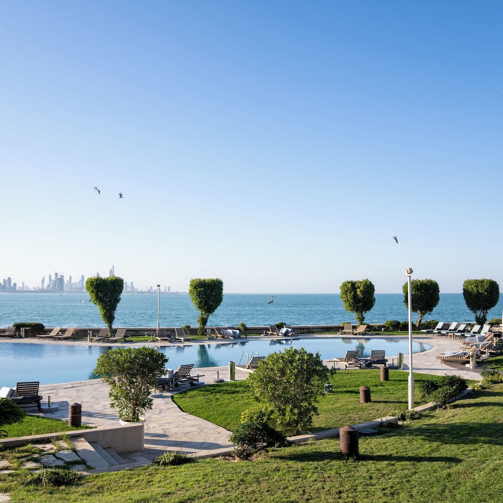 Safir Marina Hotel photo 8