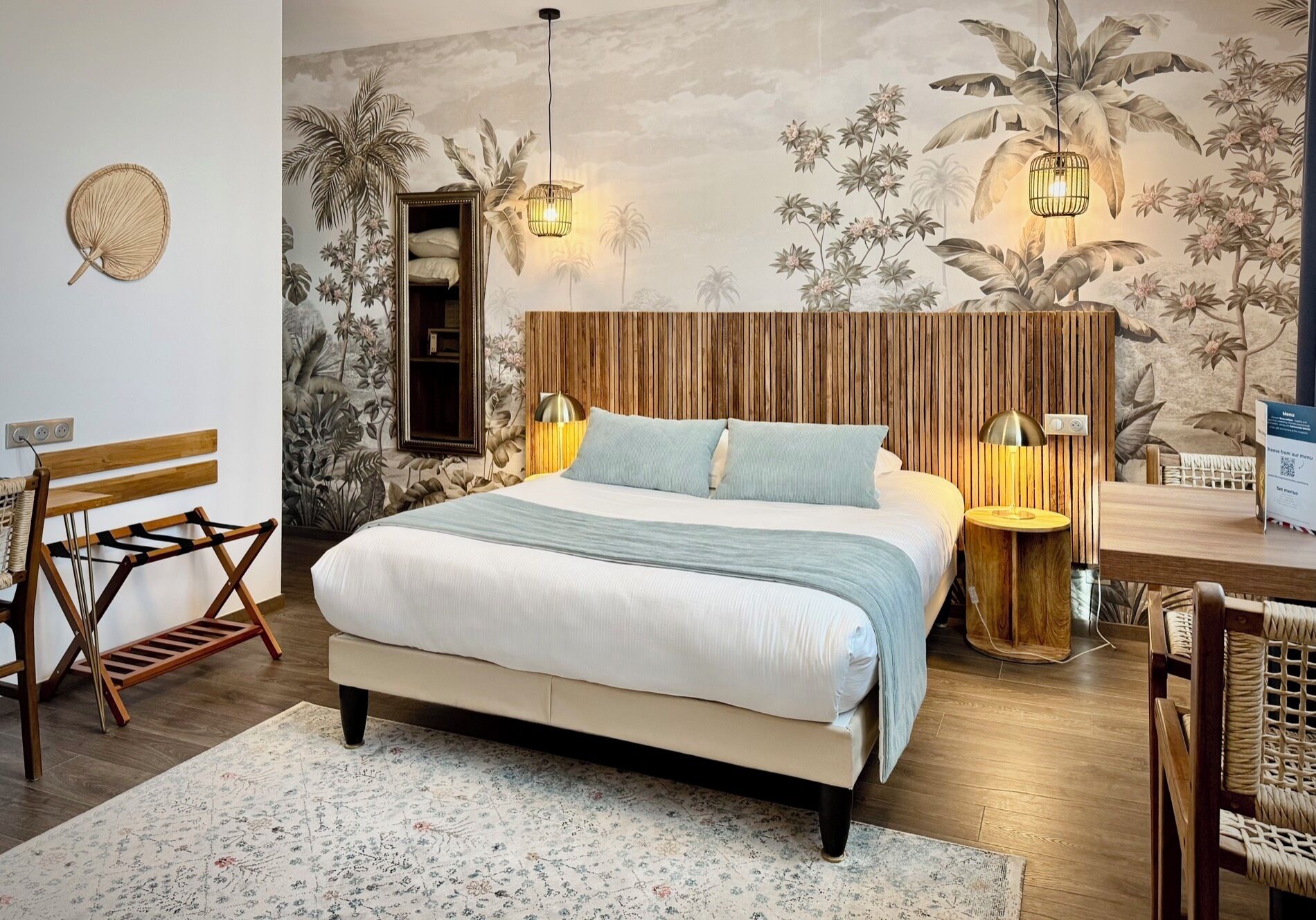 Camera Superior, al piano terra | Biancheria da letto di alta qualità, una cassaforte in camera