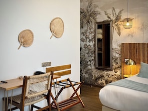 Superior Double Room (Ground Floor) | Premium bedding, in-room safe, individually furnished, desk - Le Green des Impressionnistes – Cergy‑Pontoise (Ennery)