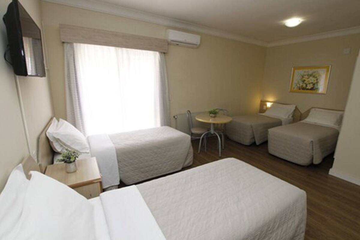 Minibar, desk, soundproofing, free WiFi