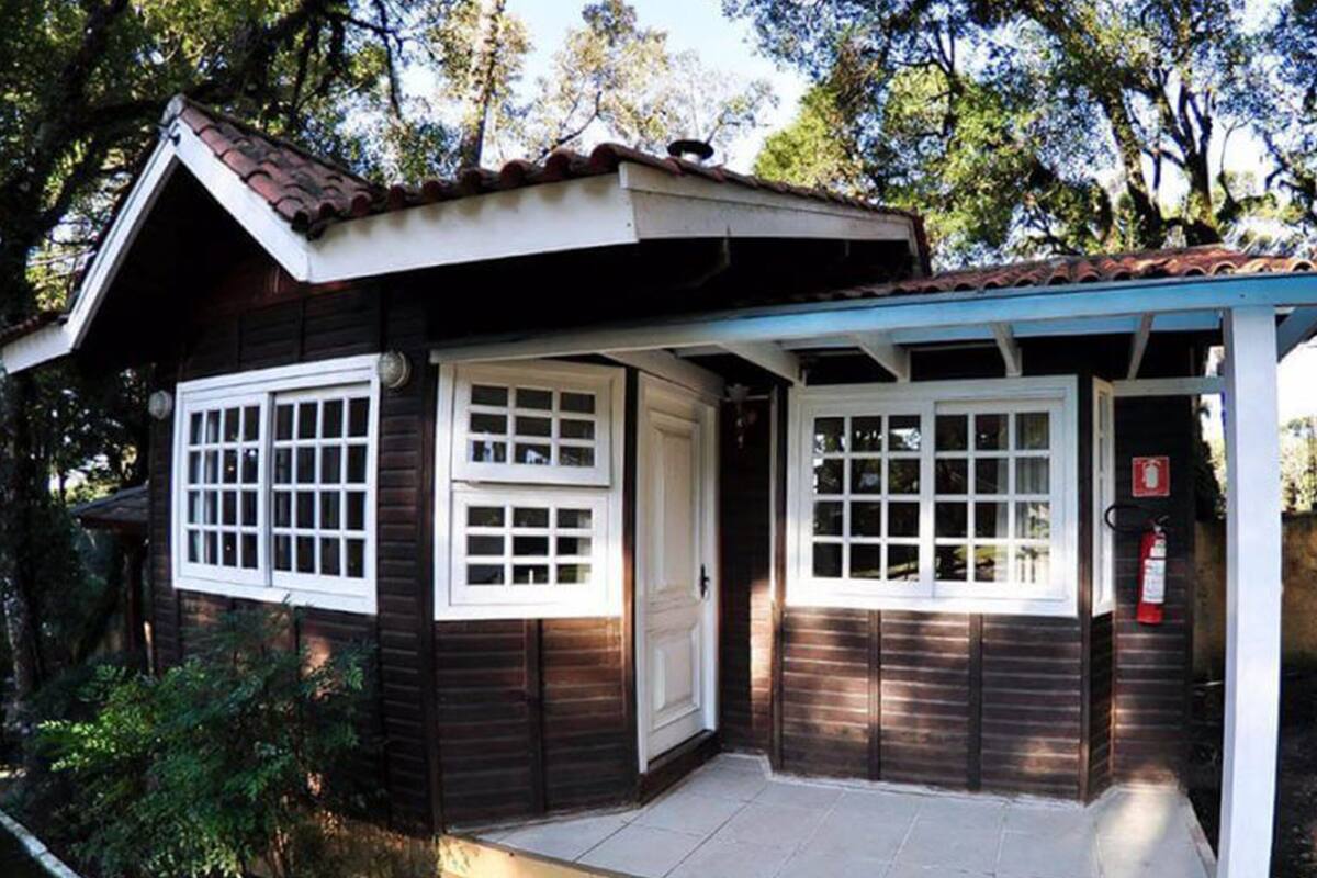 Deluxe Cabin | 3 bedrooms, minibar, desk, soundproofing