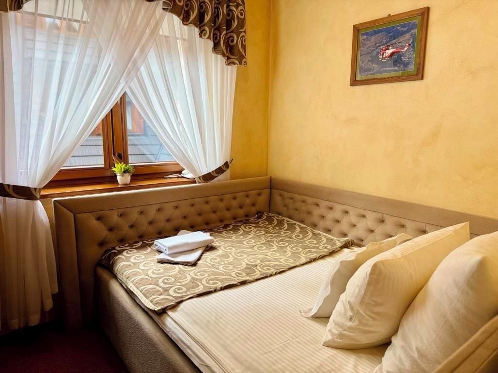 Premium bedding, Select Comfort beds, in-room safe