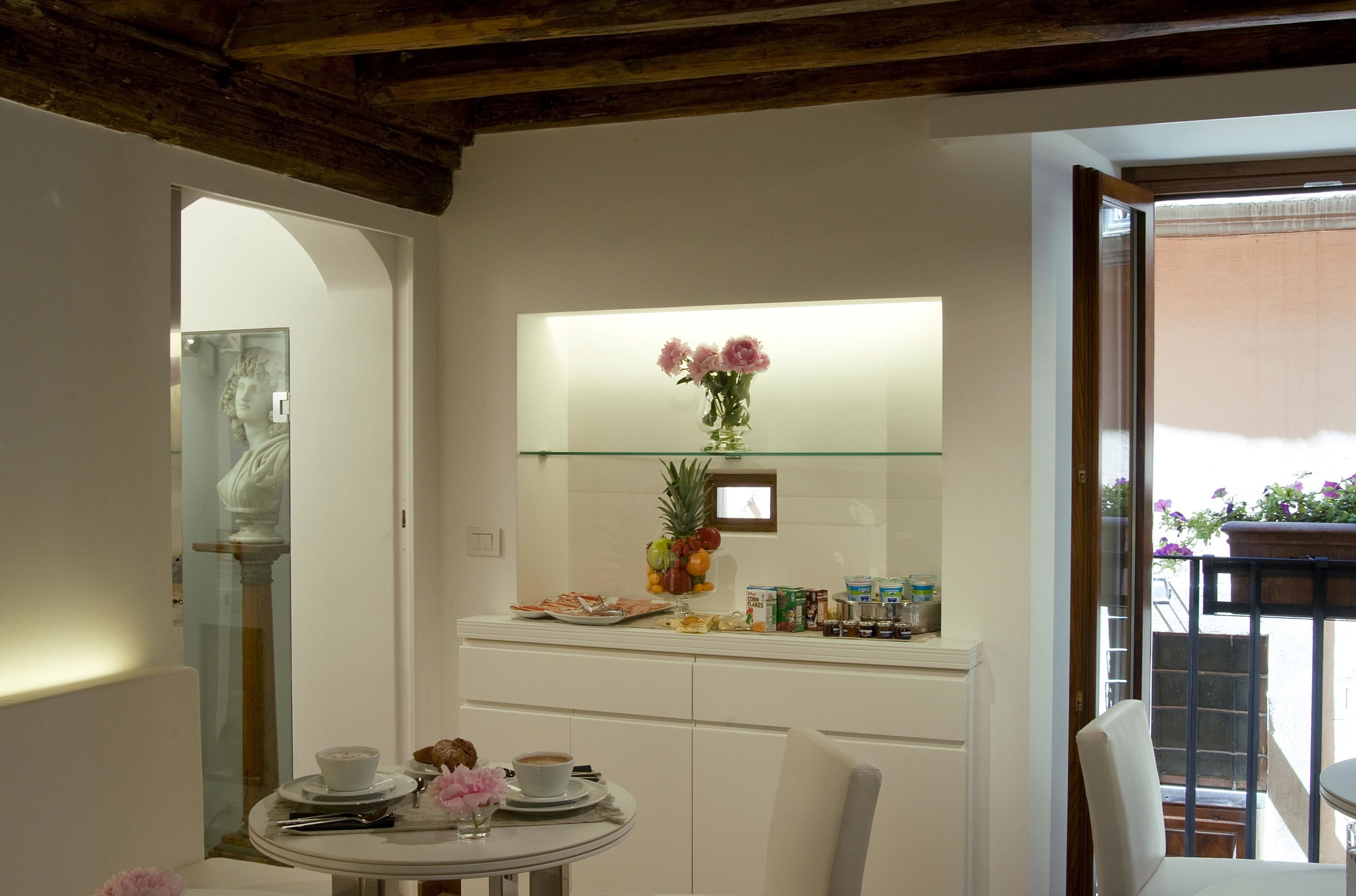 Photo - Gigli D'Oro Suite