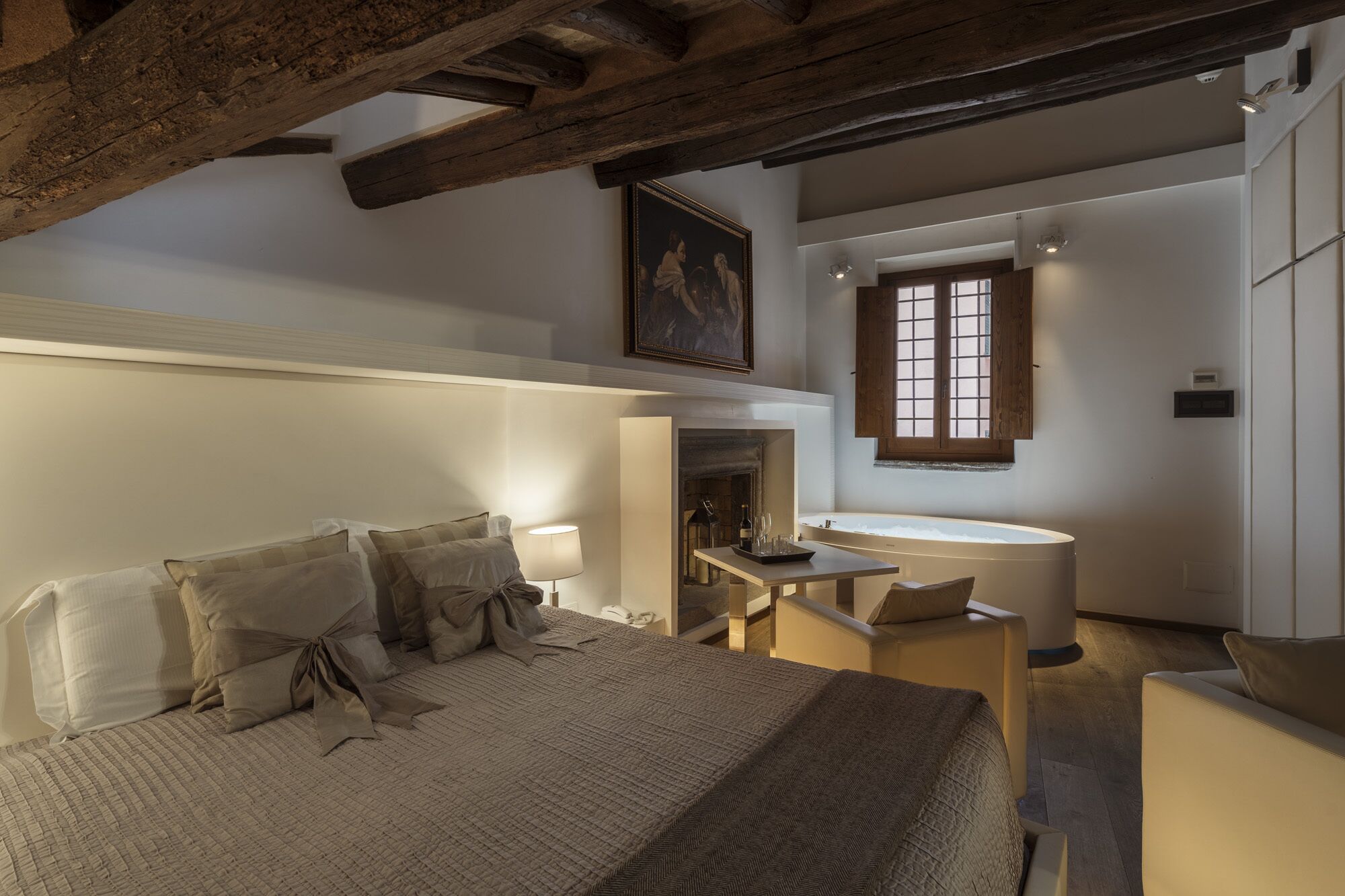 Photo - Gigli D'Oro Suite