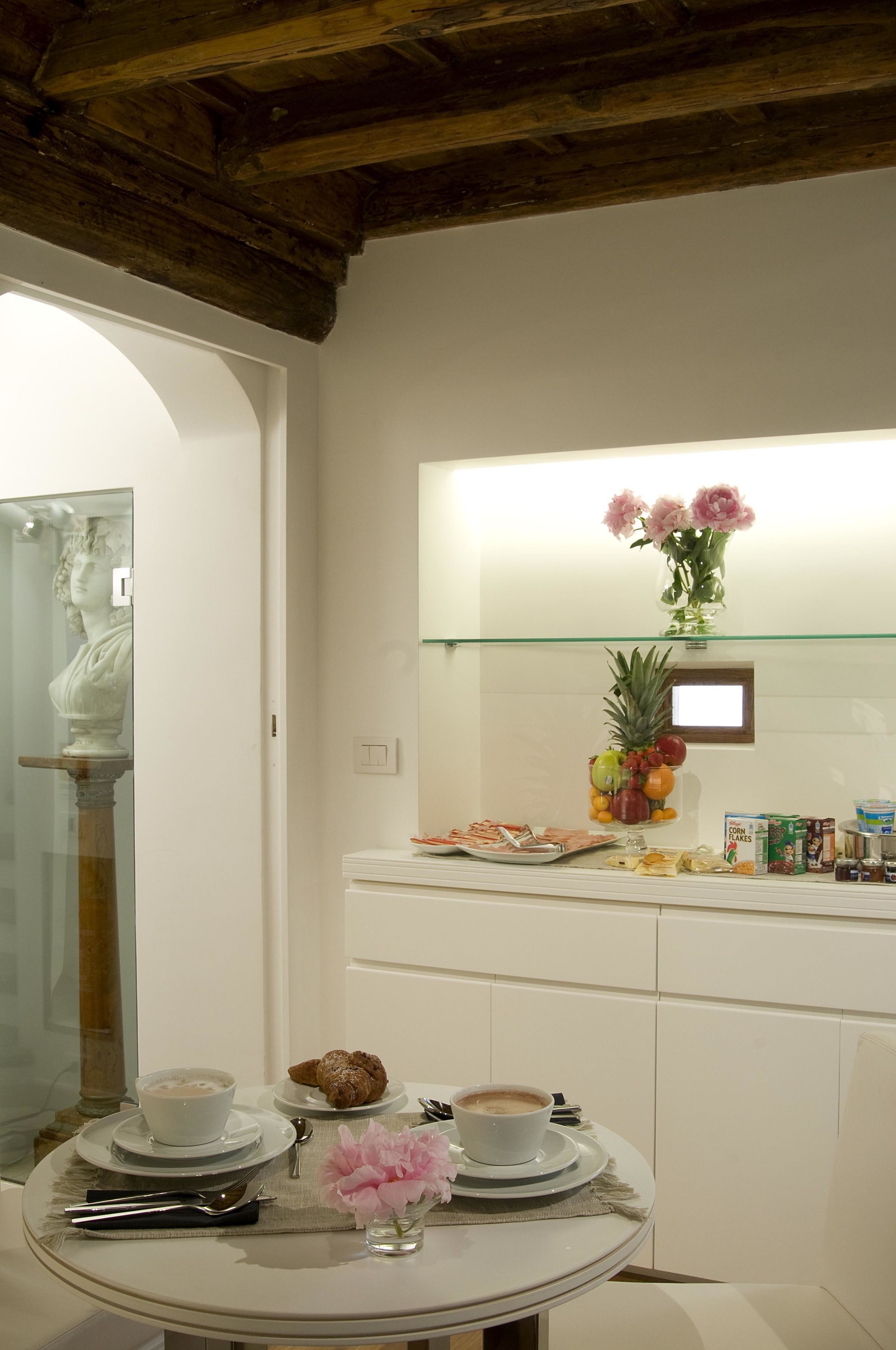 Photo - Gigli D'Oro Suite