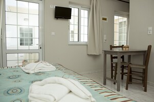 Habitación económica | Sábanas de algodón egipcio, ropa de cama de alta calidad, caja fuerte