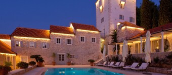 Hotel Martinis Marchi