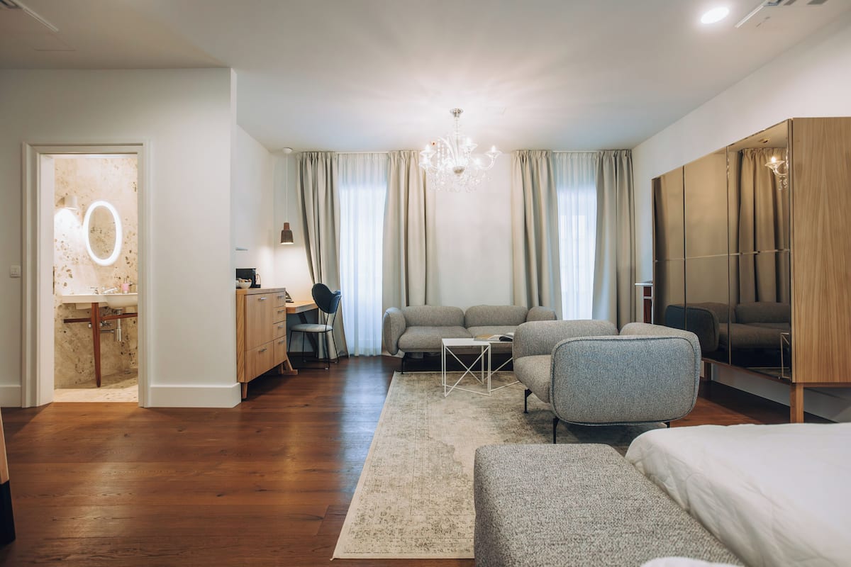 Superior Suite