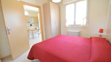 Apartment, 2 Schlafzimmer (6 pax) | Zimmersafe, Bügeleisen/Bügelbrett, Babybetten, kostenloses WLAN