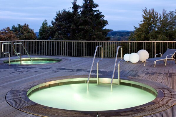 Indoor pool, open 8:00 AM to 8:00 PM, pool loungers