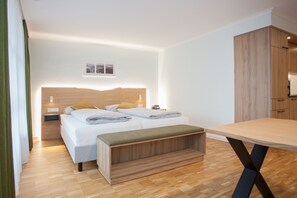 Superior Studio | Living area