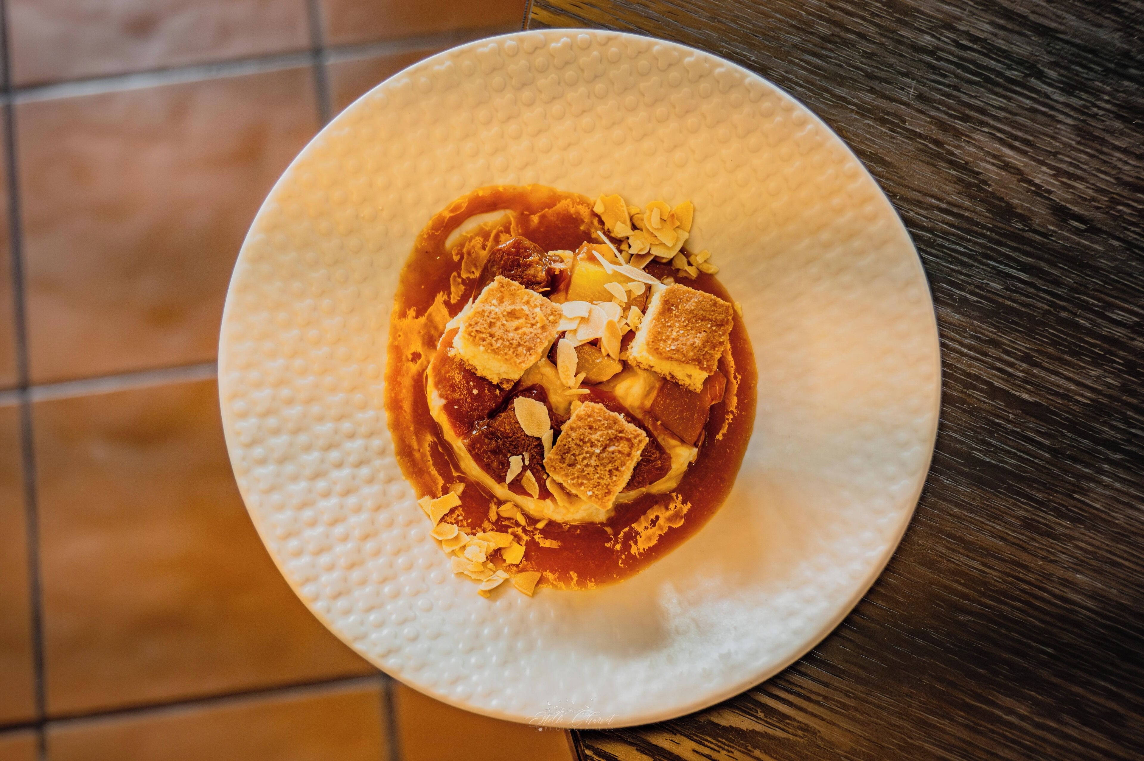 breakfast, lunch, dinner served; french cuisine