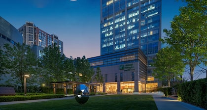 Holiday Inn Beijing Focus Square by IHG