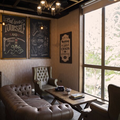 Oaks Ibn Battuta Gate Dubai - Image 60