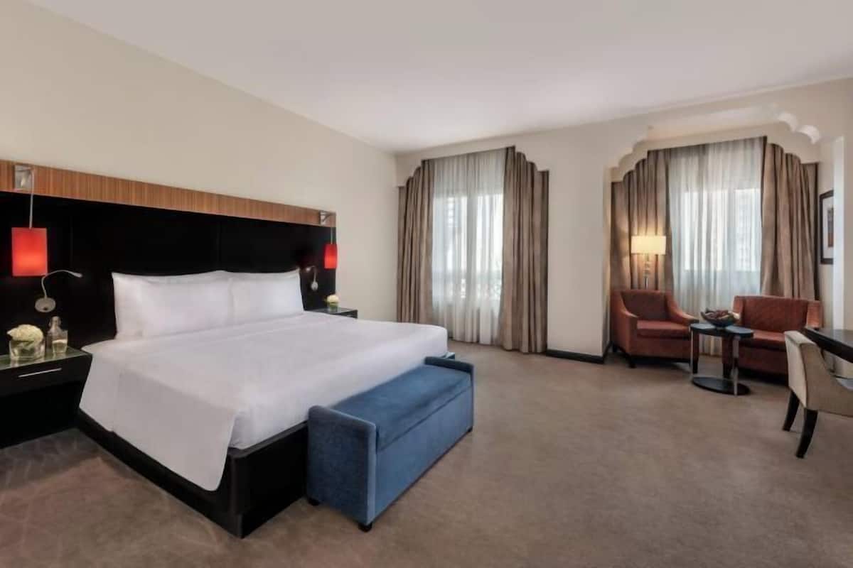 1 habitación, ropa de cama de alta calidad, cubrecamas y minibar