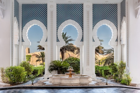 Oaks Ibn Battuta Gate Dubai - Image 17