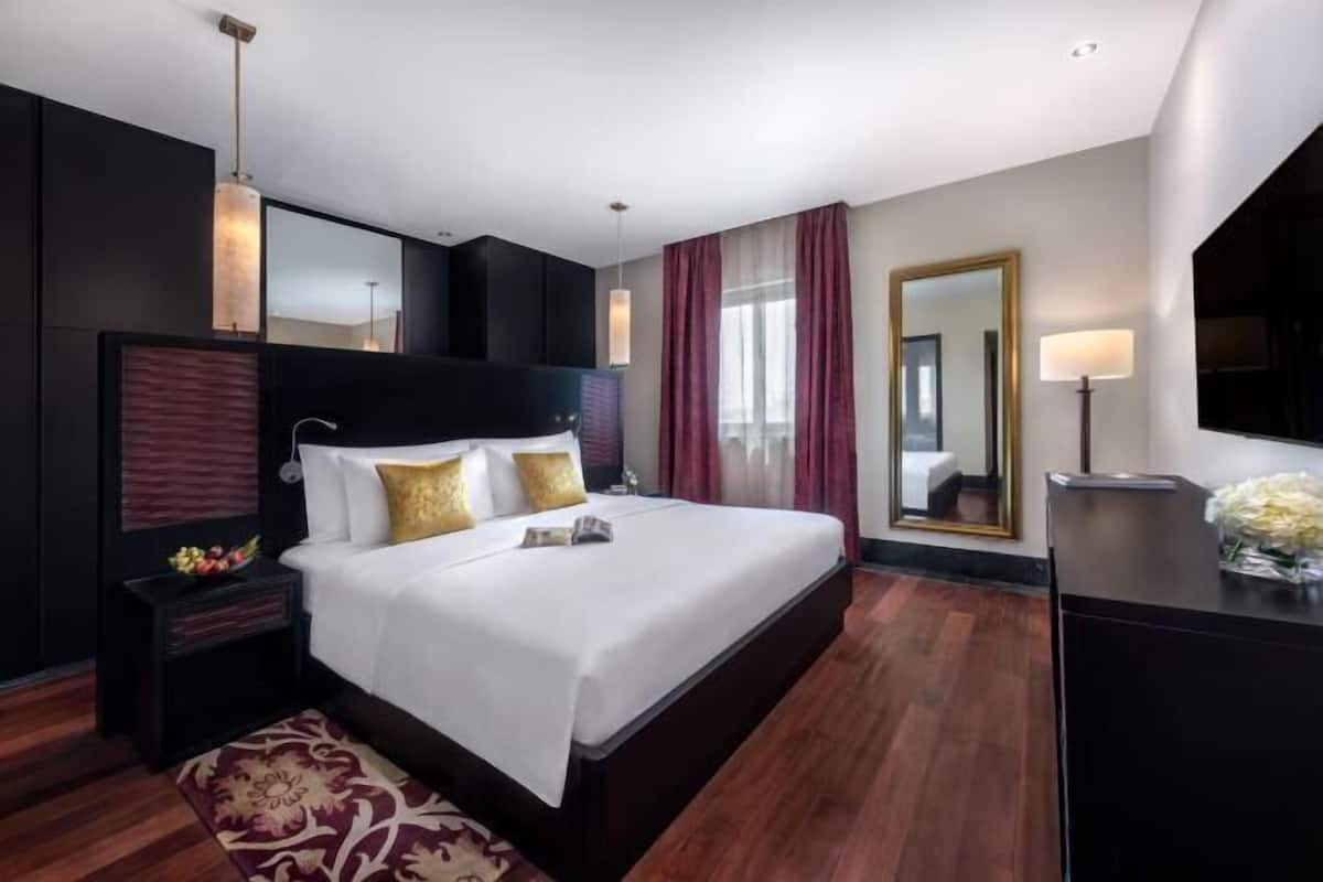 1 habitación, ropa de cama de alta calidad, cubrecamas y minibar