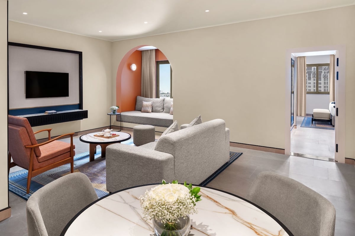 Family Suite, Evening Drinks & Canapes Section | Ausblick vom Zimmer