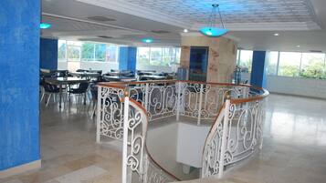 Breakfast, lunch, dinner served; Spanish cuisine