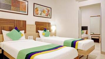 Deluxe Double Room | 2 bedrooms, in-room safe, desk, iron/ironing board