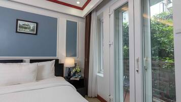 1 bedroom, premium bedding, pillow-top beds, minibar