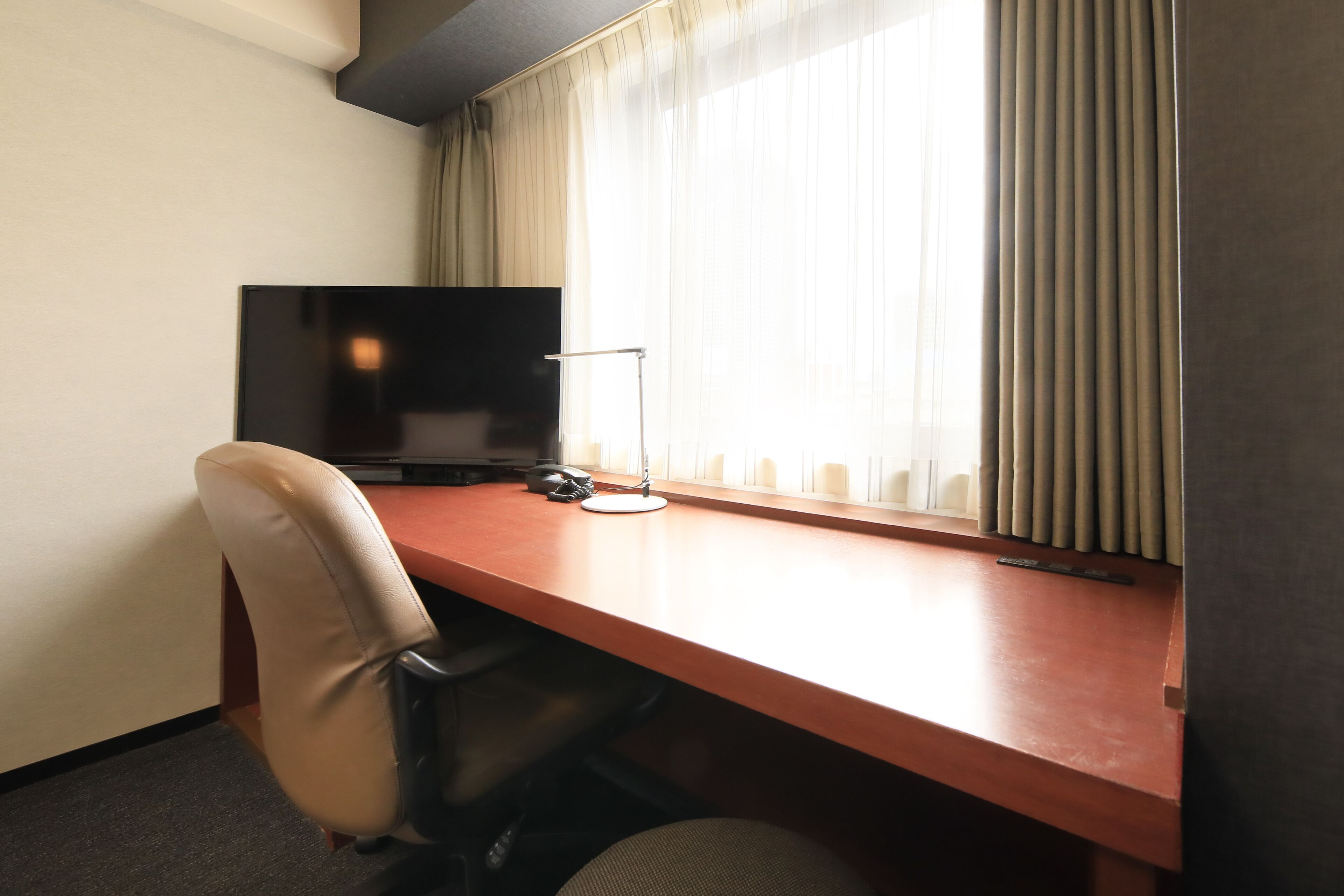 1 bedroom, iron/ironing board, free wifi