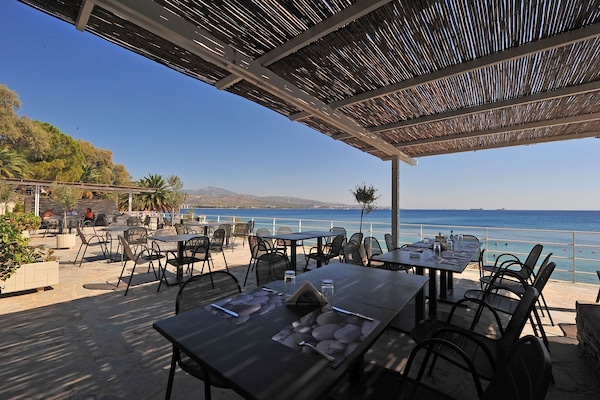 2 restauranter, internasjonale retter