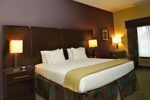 In-room safe, desk, iron/ironing board, free cots/infant beds - Holiday Inn Express Hotel & Suites Baton Rouge North by IHG (Zachary)