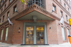 Fachada de la propiedad