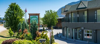 Summerland Motel