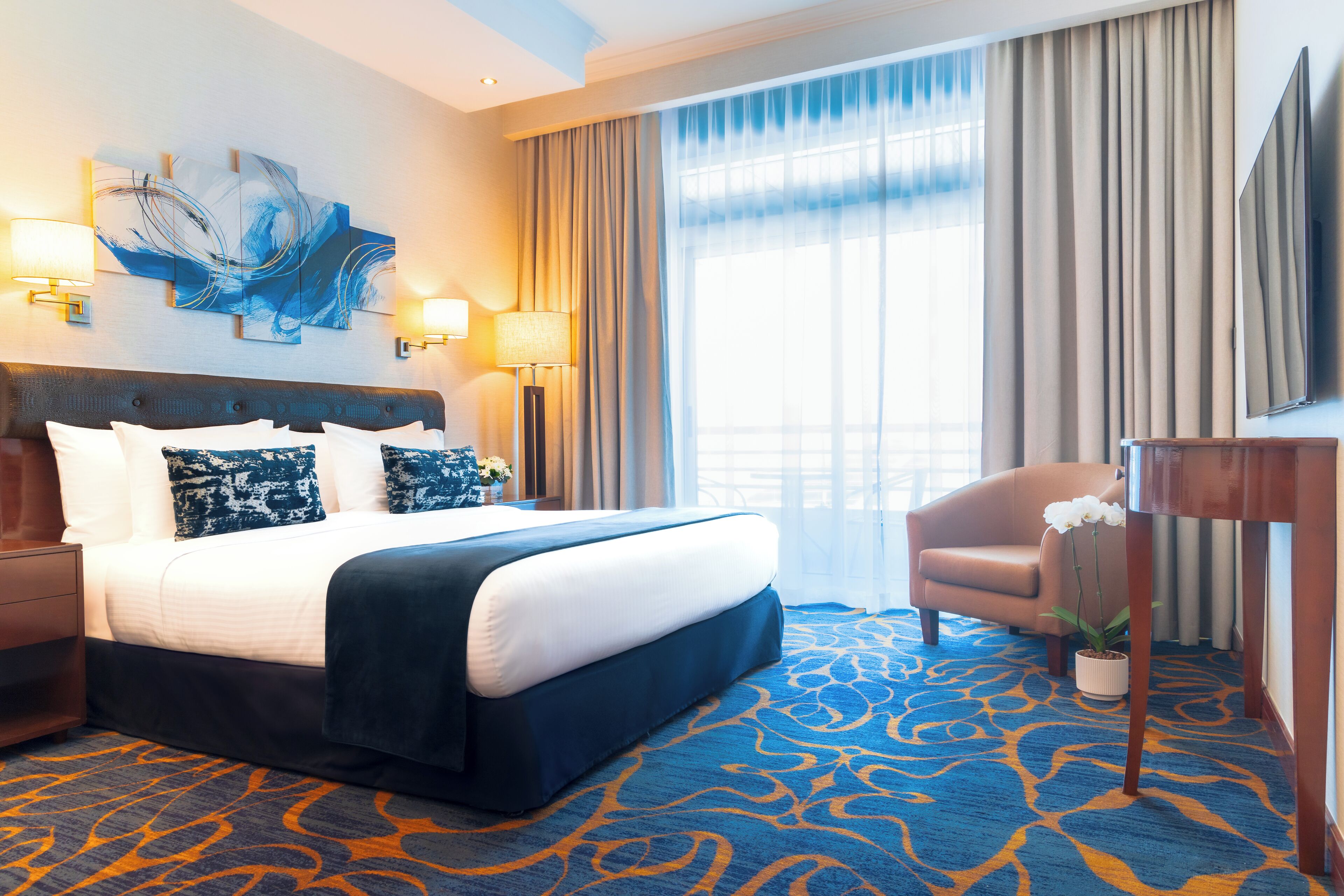 Minibar, in-room safe, soundproofing, iron/ironing board