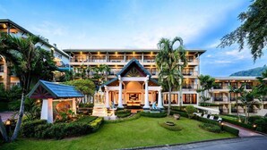 Exterior - White Peach Hotel (PHUKET)