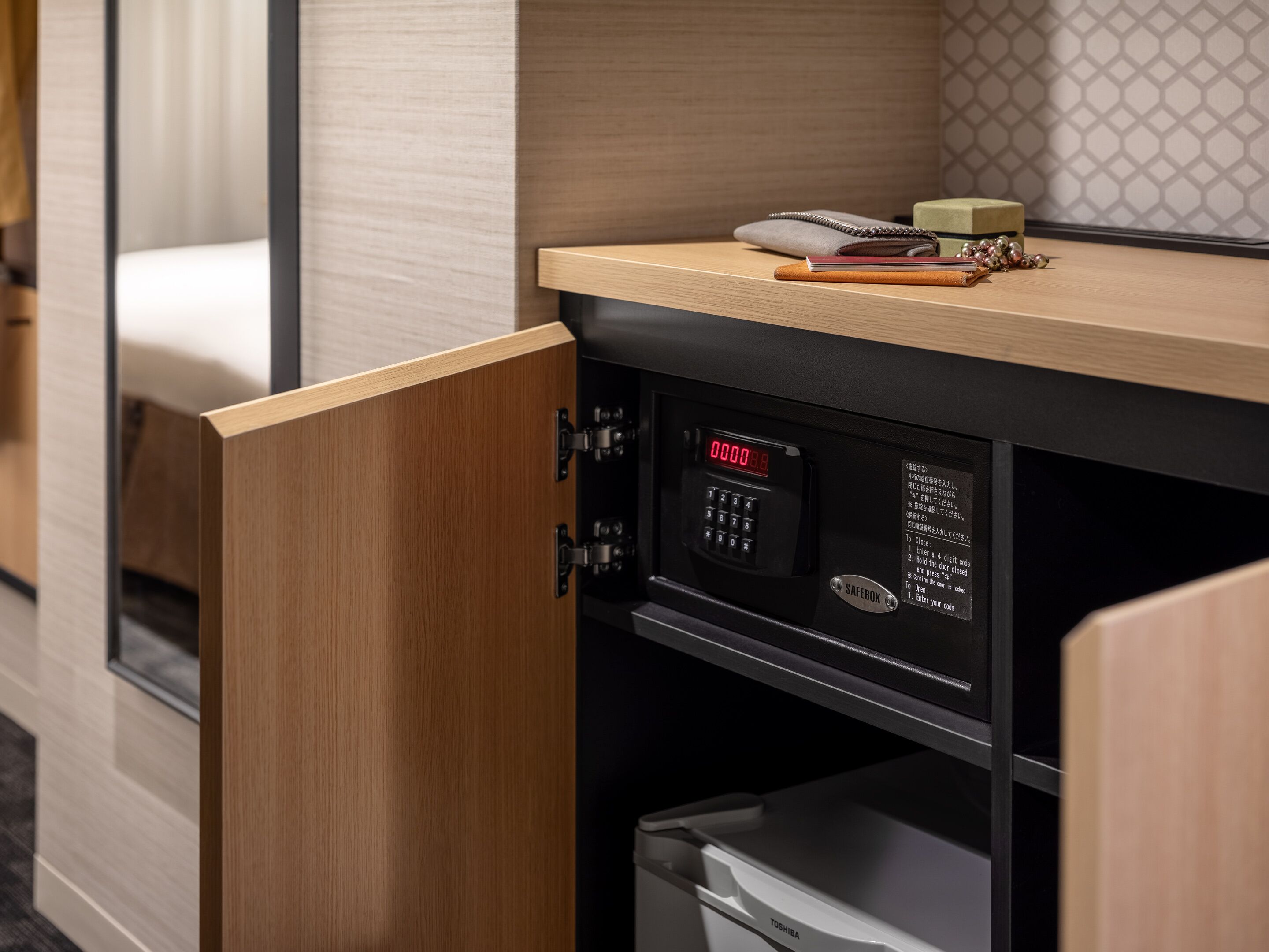 1 bedroom, premium bedding, down duvets, in-room safe