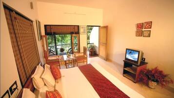 Deluxe Room, 1 Katil Kelamin (Double) | Meja