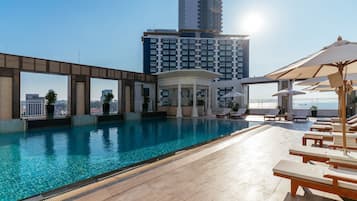 Sundeck