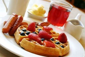 Dining - Blue Ridge Manor B&B (Cana)