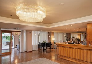 Reception - Hotel Fior (Castelfranco Veneto)