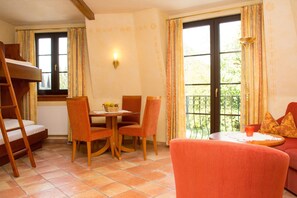 Comfort Suite | Living area