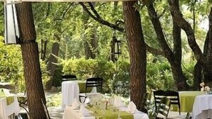 Área de bodas al aire libre