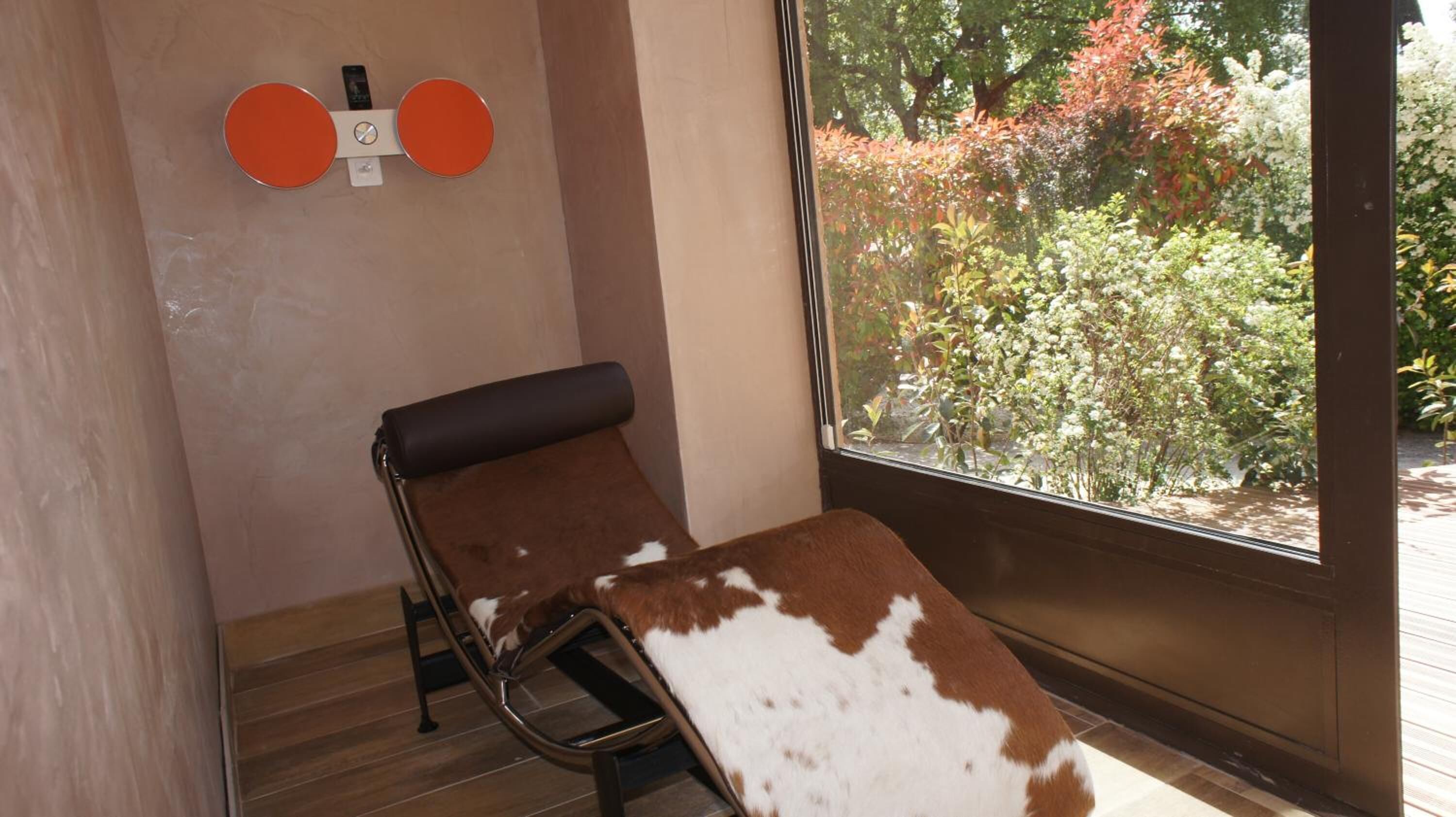 massage/treatment rooms